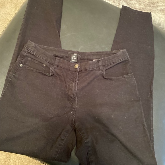 H&M Black Jeans - Picture 2 of 2